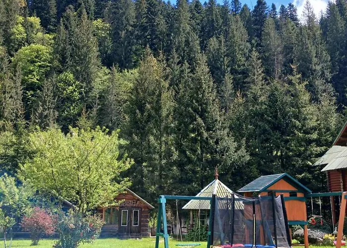 Lisova Kazka Lodge *