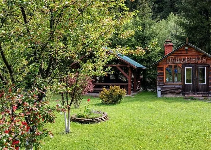 Lisova Kazka Lodge *